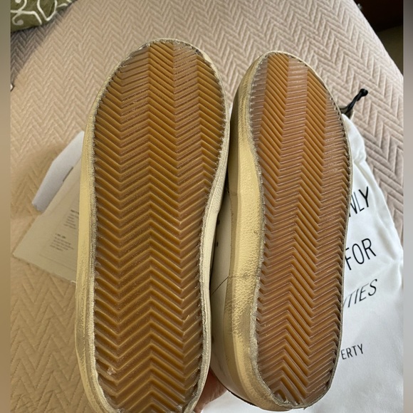 Golden Goose Super-Star Shearling-Lined Leather Sneakers - Picture 12 of 16